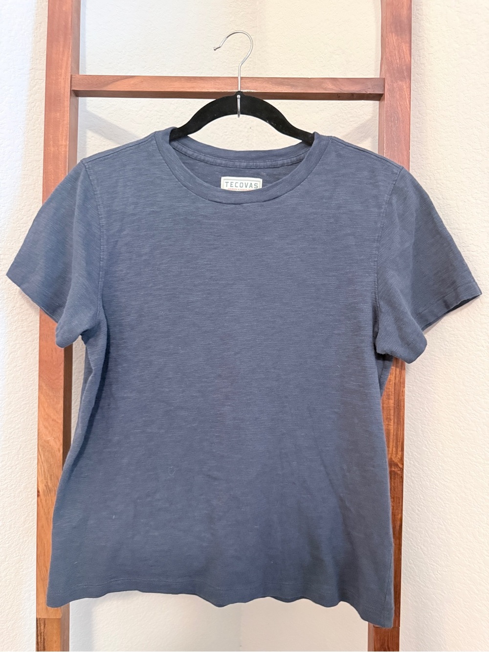 Tecovas Women’s Short Sleeve Tee in Slate Blue Size Medium